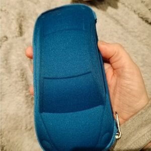 Blue Car-Shaped Zipper Pouch